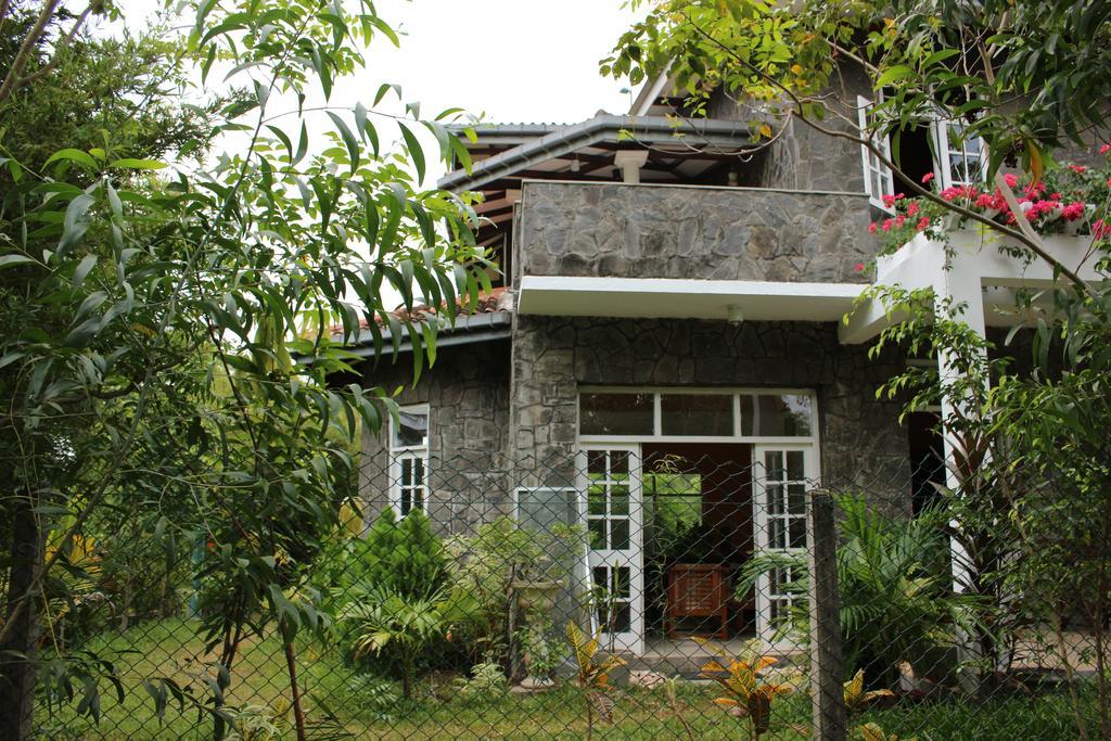 Апартаменти The Rock House Катунаяка Екстер'єр фото